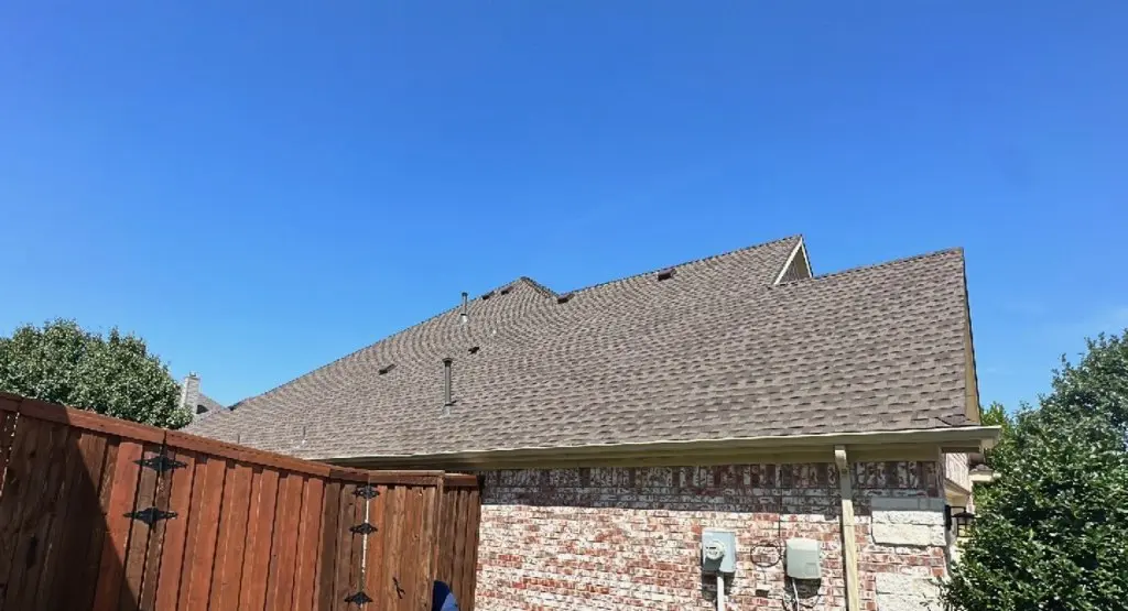 Completed roof replacement project in Marion